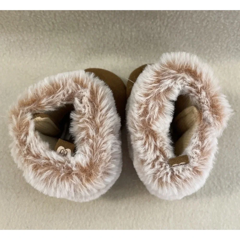 Stepping Stones Brown Baby Faux Fur Boots moccasins Faux Suede Infants 3-6 Mo